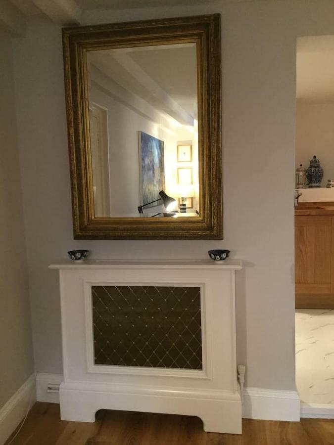 Beautiful 1Br Apartment In Historic St Aubin House Exterior foto