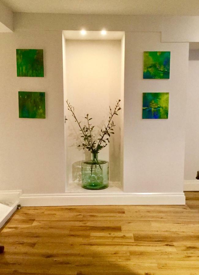 Beautiful 1Br Apartment In Historic St Aubin House Exterior foto